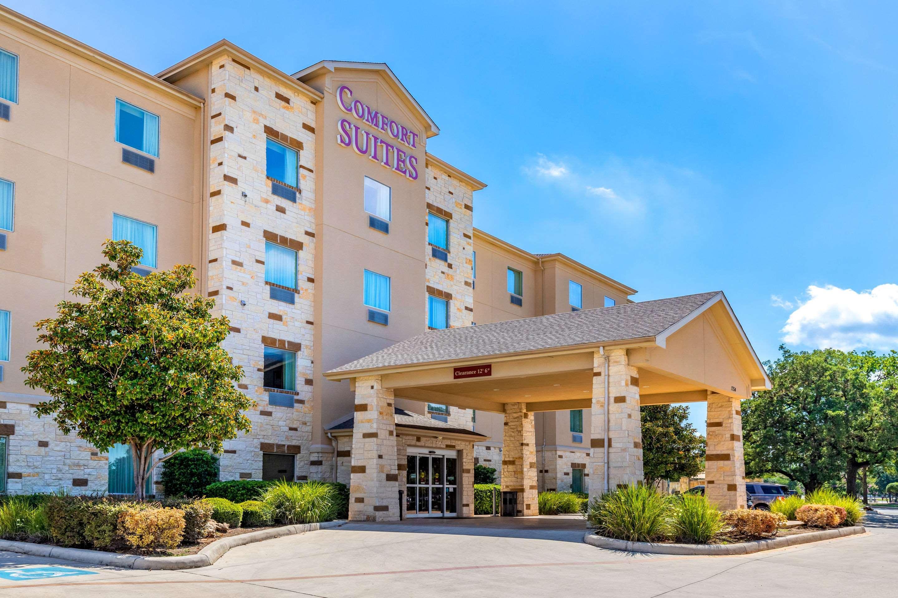 Comfort Suites San Antonio North - Stone Oak Exterior photo