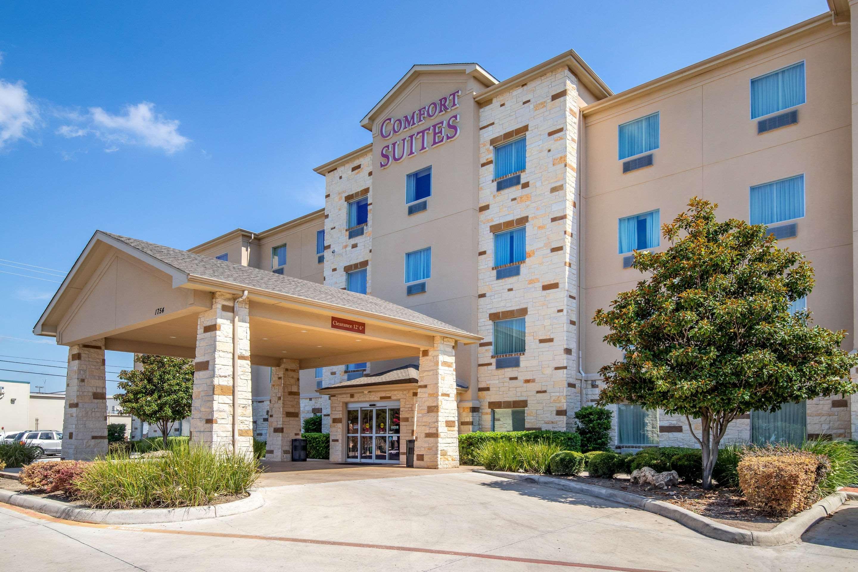 Comfort Suites San Antonio North - Stone Oak Exterior photo